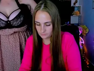 trisha-peach's Live Sex Cam Show
