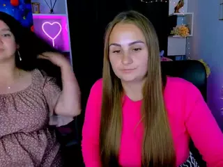 trisha-peach's Live Sex Cam Show