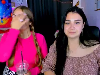trisha-peach's Live Sex Cam Show