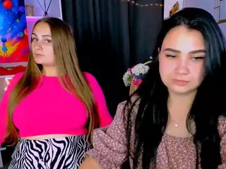 trisha-peach's Live Sex Cam Show