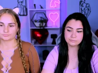 trisha-peach's Live Sex Cam Show