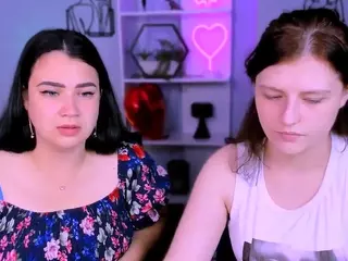 trisha-peach's Live Sex Cam Show