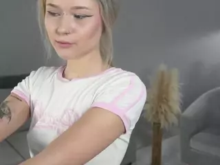 UdeleBales's Live Sex Cam Show