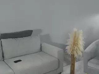 UdeleBales's Live Sex Cam Show
