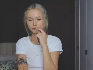 UdeleBales's Live Sex Cam Show