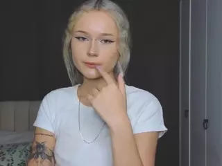 UdeleBales's Live Sex Cam Show
