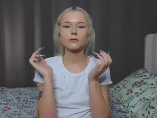 UdeleBales's Live Sex Cam Show