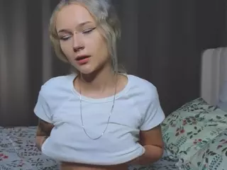 UdeleBales's Live Sex Cam Show