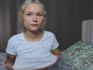 UdeleBales's Live Sex Cam Show