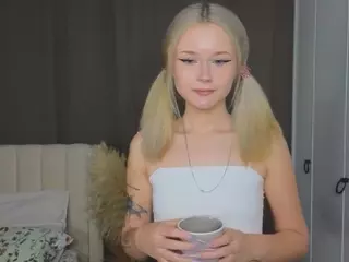 UdeleBales's Live Sex Cam Show