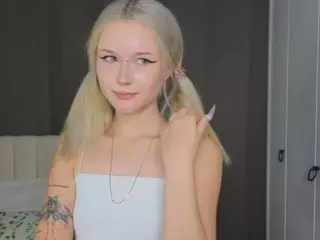 UdeleBales's Live Sex Cam Show