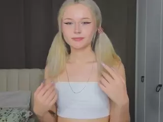 UdeleBales's Live Sex Cam Show