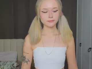 UdeleBales's Live Sex Cam Show