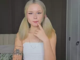 UdeleBales's Live Sex Cam Show