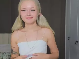 UdeleBales's Live Sex Cam Show