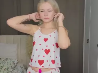 UdeleBales's Live Sex Cam Show