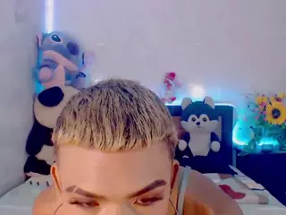 ALEXAXTREME1's Live Sex Cam Show