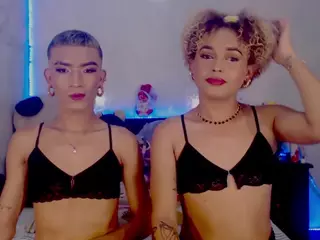 ALEXAXTREME1's Live Sex Cam Show
