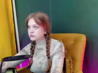 Alisa-Young's Live Sex Cam Show