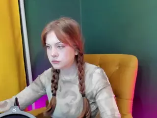 Alisa-Young's Live Sex Cam Show