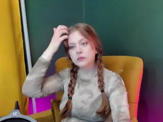 Alisa-Young's Live Sex Cam Show