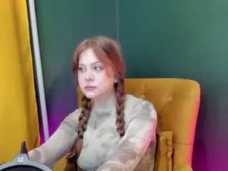 Alisa-Young's Live Sex Cam Show