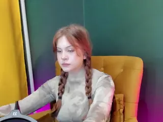 Alisa-Young's Live Sex Cam Show