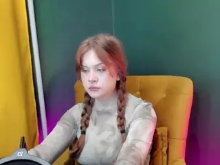Alisa-Young's Live Sex Cam Show