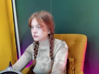 Alisa-Young's Live Sex Cam Show