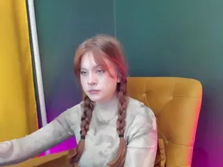 Alisa-Young's Live Sex Cam Show
