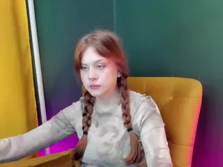 Alisa-Young's Live Sex Cam Show