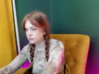 Alisa-Young's Live Sex Cam Show