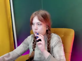 Alisa-Young's Live Sex Cam Show