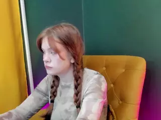 Alisa-Young's Live Sex Cam Show