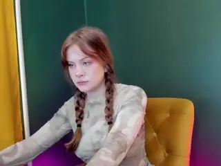 Alisa-Young's Live Sex Cam Show