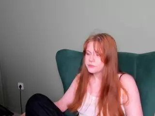 Alisa-Young's Live Sex Cam Show