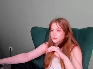 Alisa-Young's Live Sex Cam Show