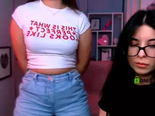 audrey-weess's Live Sex Cam Show
