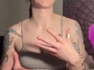 Gracefulgrace's Live Sex Cam Show
