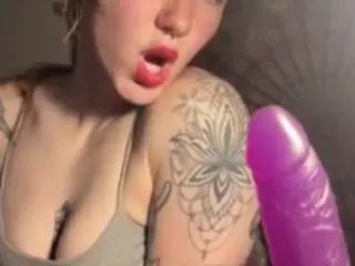 Gracefulgrace's Live Sex Cam Show