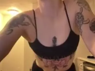 Gracefulgrace's Live Sex Cam Show