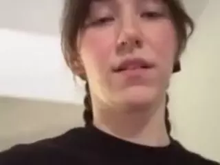 Gracefulgrace's Live Sex Cam Show