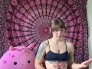 Gracefulgrace's Live Sex Cam Show