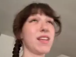 Gracefulgrace's Live Sex Cam Show