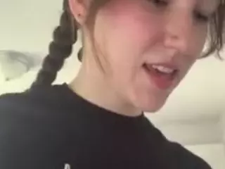 Gracefulgrace's Live Sex Cam Show