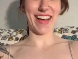Gracefulgrace's Live Sex Cam Show