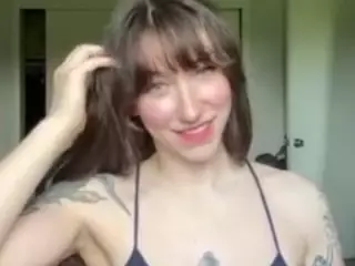 Gracefulgrace's Live Sex Cam Show