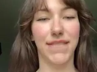 Gracefulgrace's Live Sex Cam Show