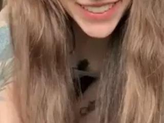 Gracefulgrace's Live Sex Cam Show