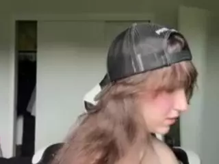 Gracefulgrace's Live Sex Cam Show